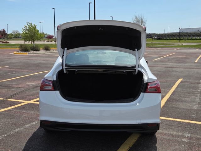 Used 2019 Chevrolet Malibu LT FWD image 47