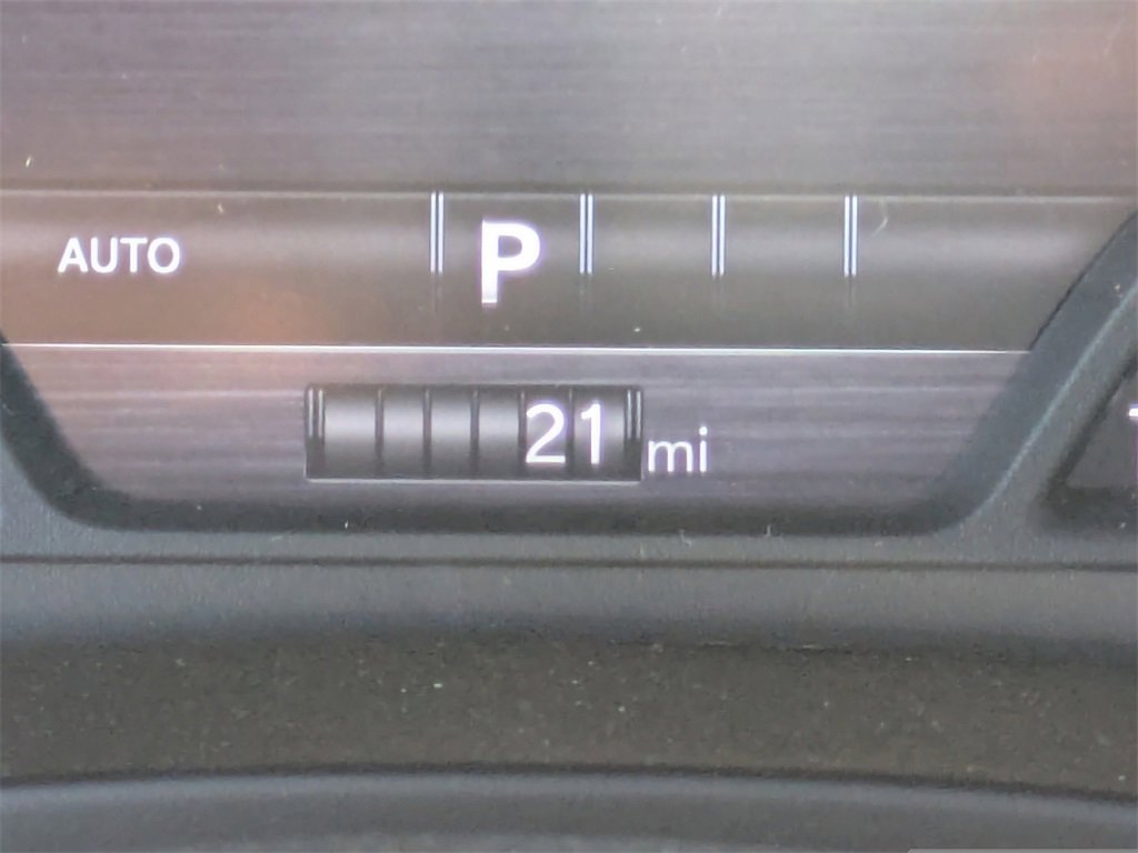 New 2026 RAM 1500 4x4 Crew Cab image 30