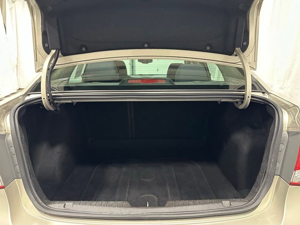 Used 2015 Chevrolet Cruze LT FWD image 44