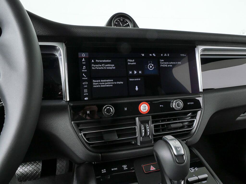 Certified 2026 Porsche Macan Turbo AWD/4WD image 12
