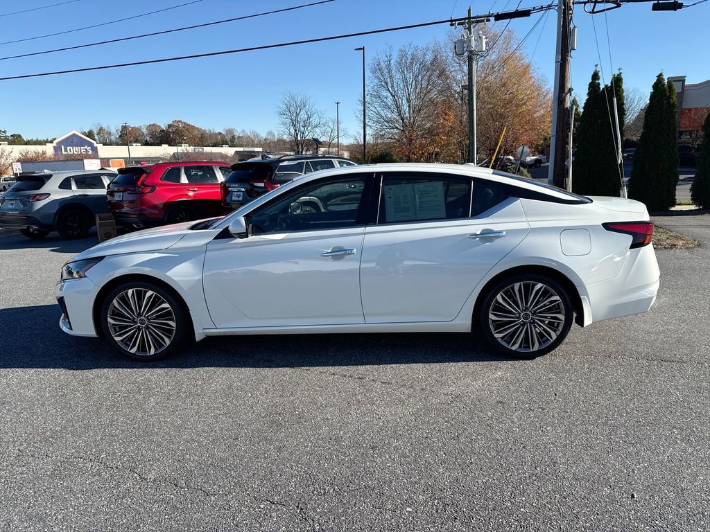 Used 2024 Nissan Altima 2.5 SL image 4