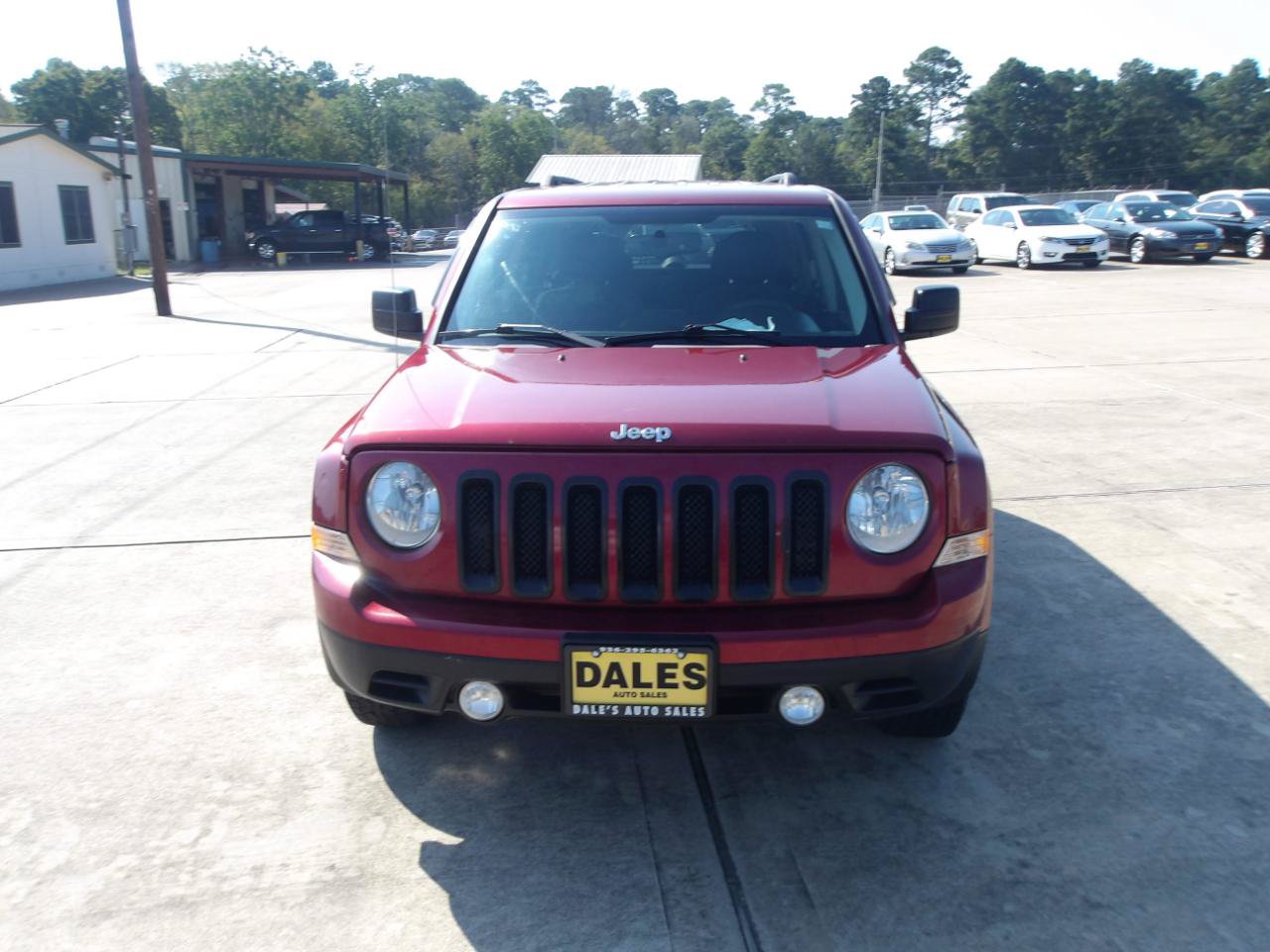 Used 2017 Jeep Patriot Sport w/ Power Value Group FWD image 3