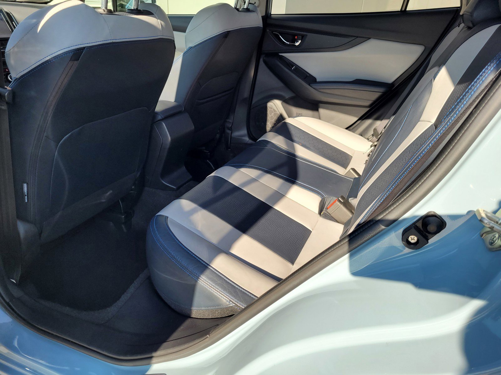 Used 2019 Subaru Crosstrek Hybrid w/ Moonroof Package w/Navigation image 27