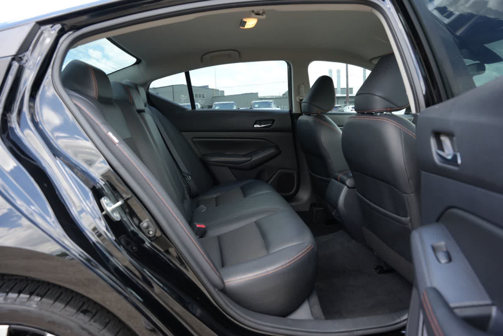 Used 2020 Nissan Altima 2.5 SR FWD image 20