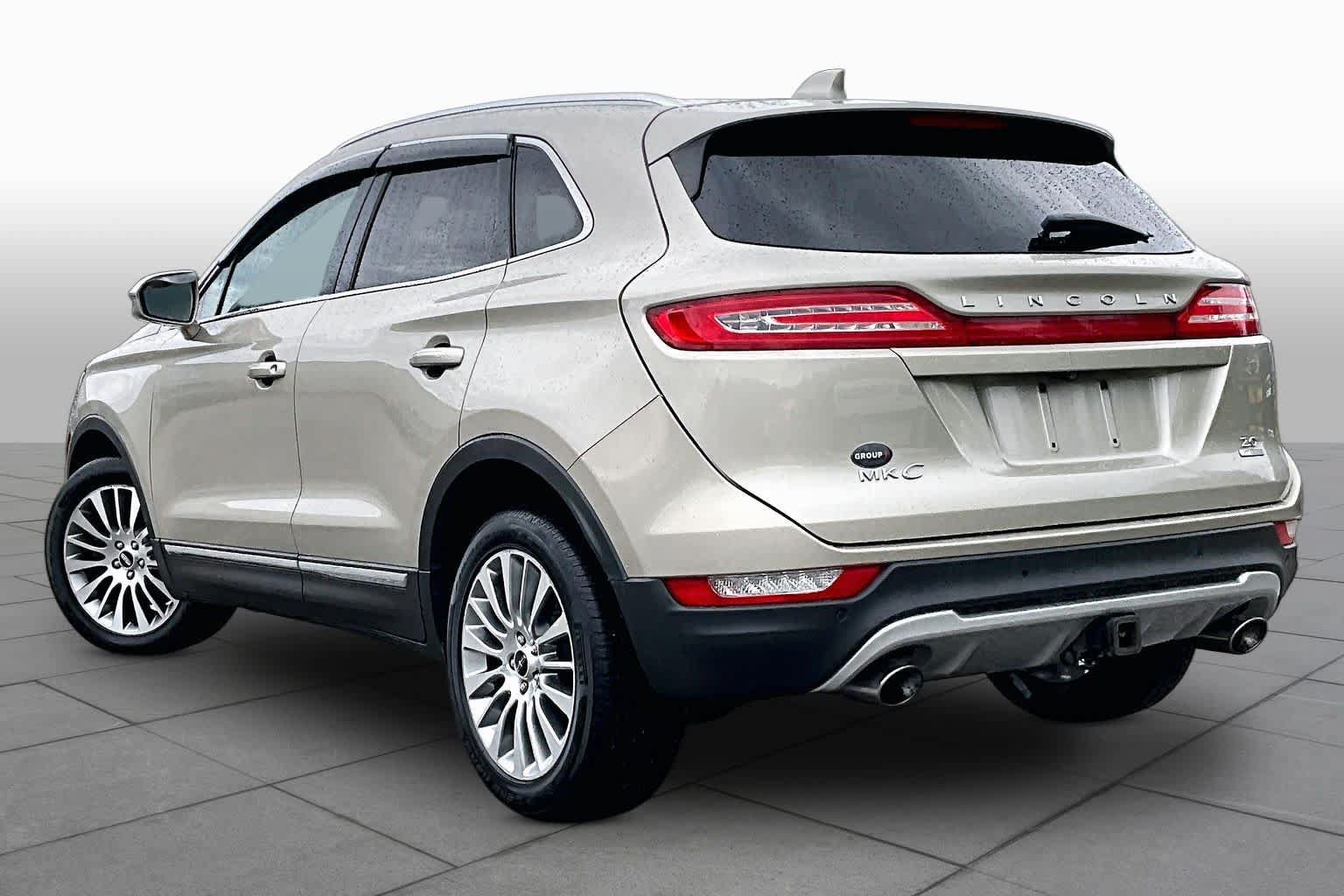 Used 2015 Lincoln MKC FWD w/ Equipment Group 102A Reserve image 12