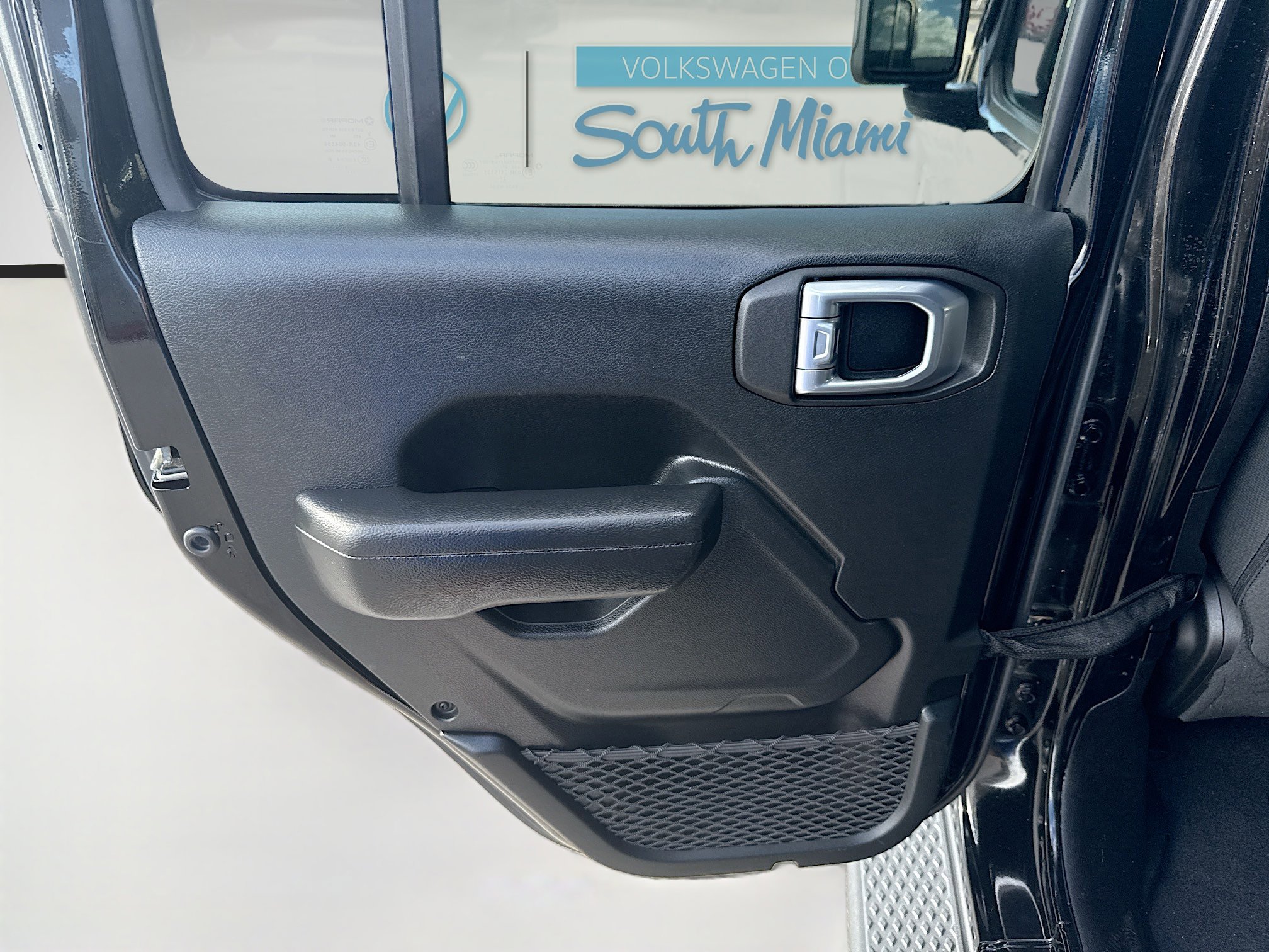 Used 2022 Jeep Gladiator Sport image 25