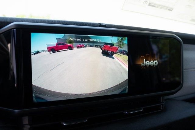 Used 2024 Jeep Wrangler Sport S image 16