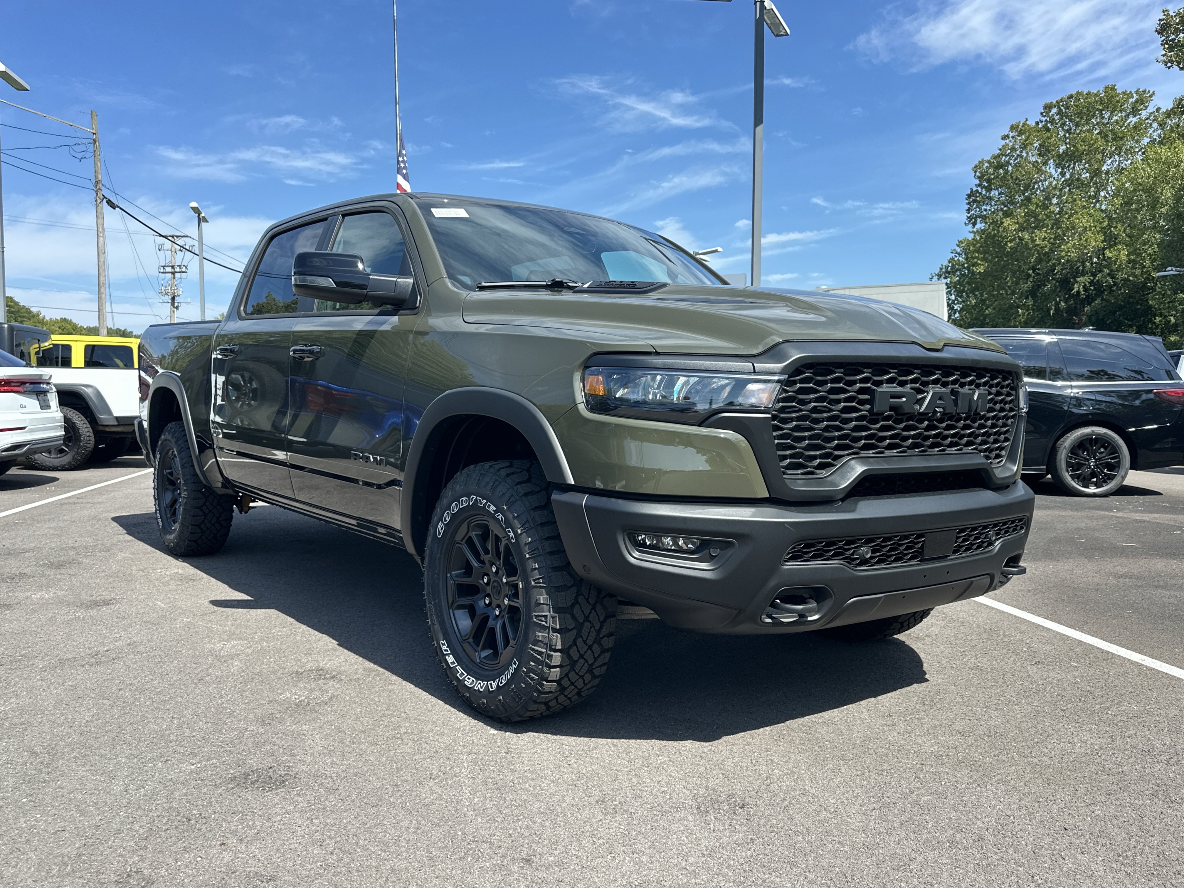 New 2027 RAM 1500 Rebel w/ Rebel Level 2 Equipment Group AWD/4WD image 22
