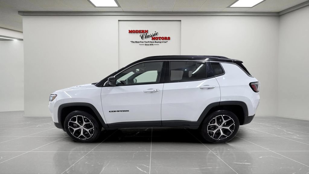 Used 2024 Jeep Compass Limited AWD/4WD image 4