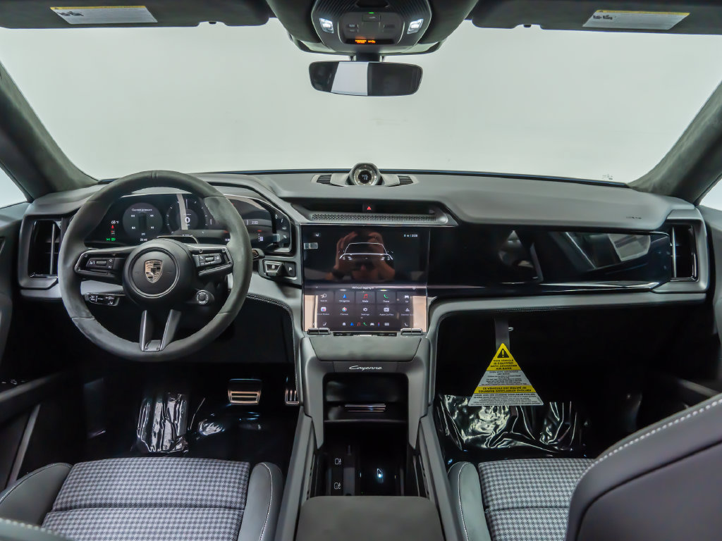New 2026 Porsche Cayenne Turbo AWD/4WD image 22