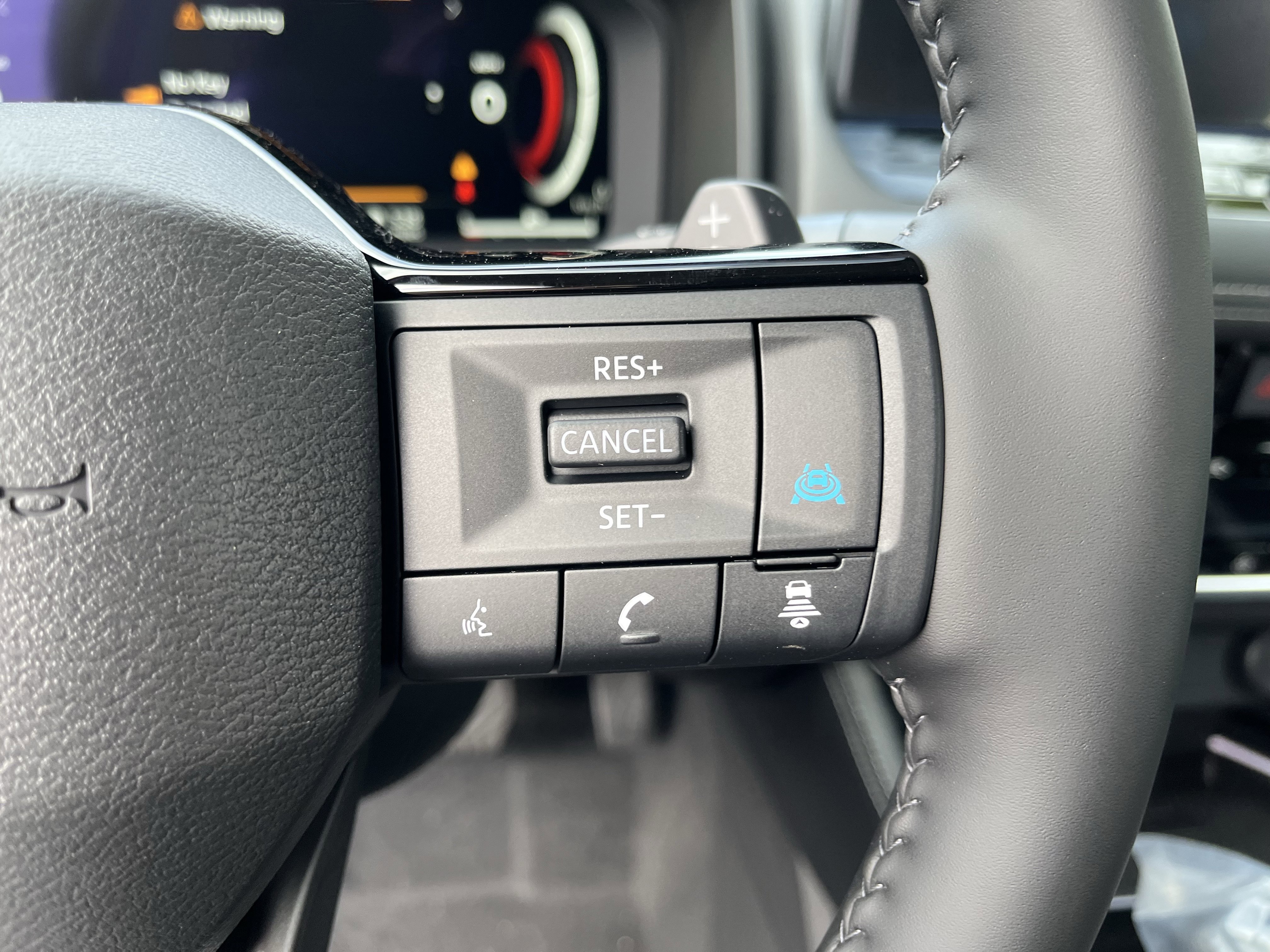 New 2026 Nissan Rogue Platinum image 16