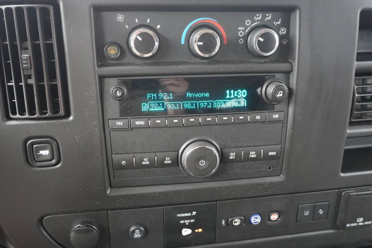 Used 2019 Chevrolet Express 3500 LT w/ LT Preferred Equipment Group RWD image 11