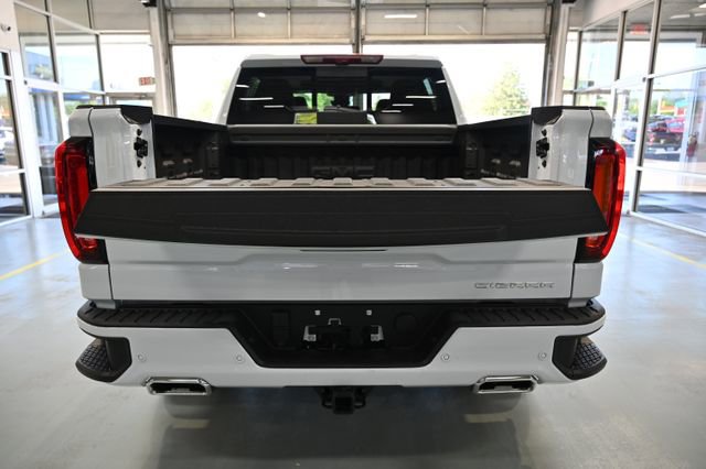 New 2026 GMC Sierra 1500 Denali w/ Denali Reserve Package AWD/4WD image 7