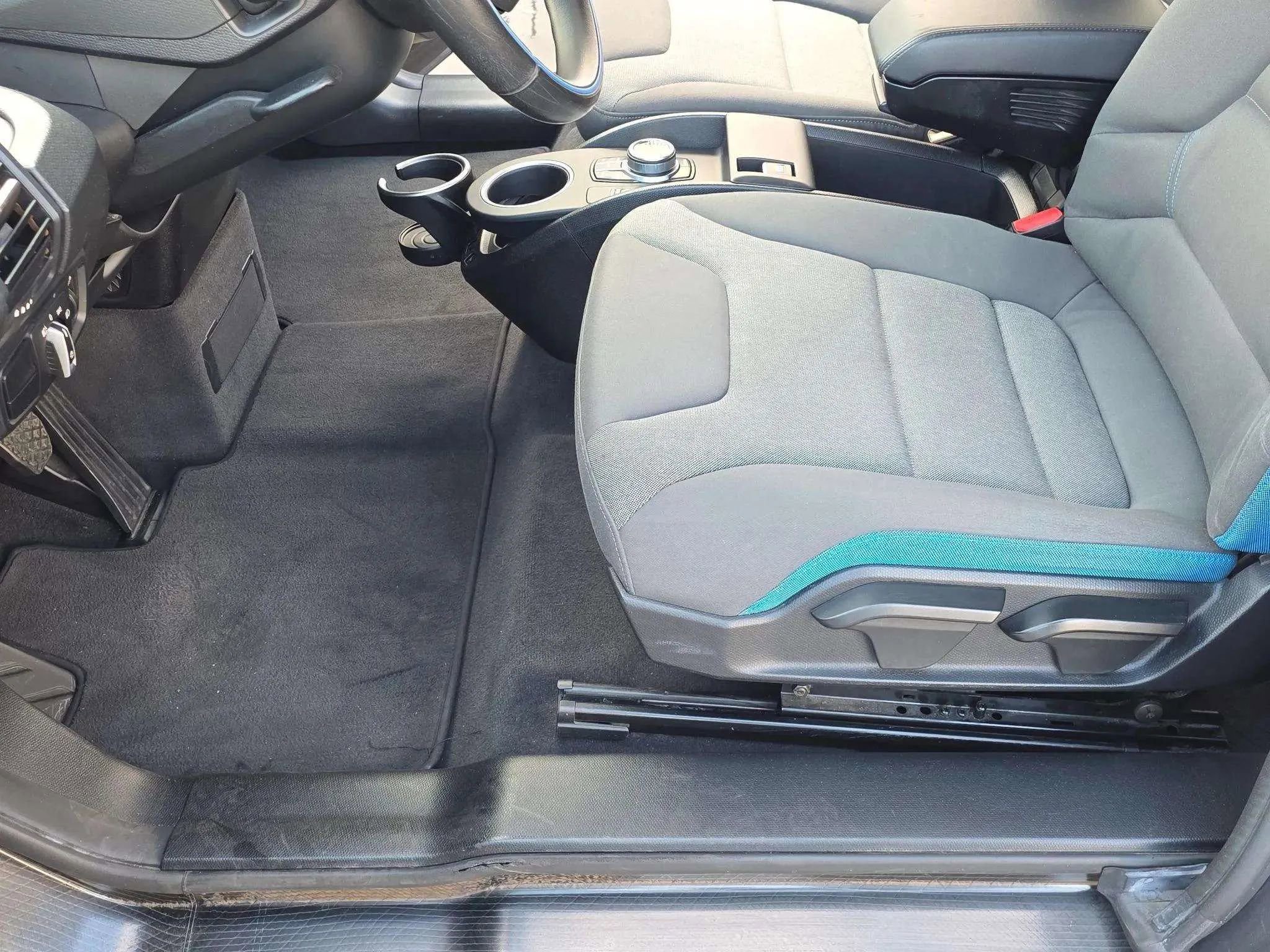 Used 2017 BMW i3 image 27