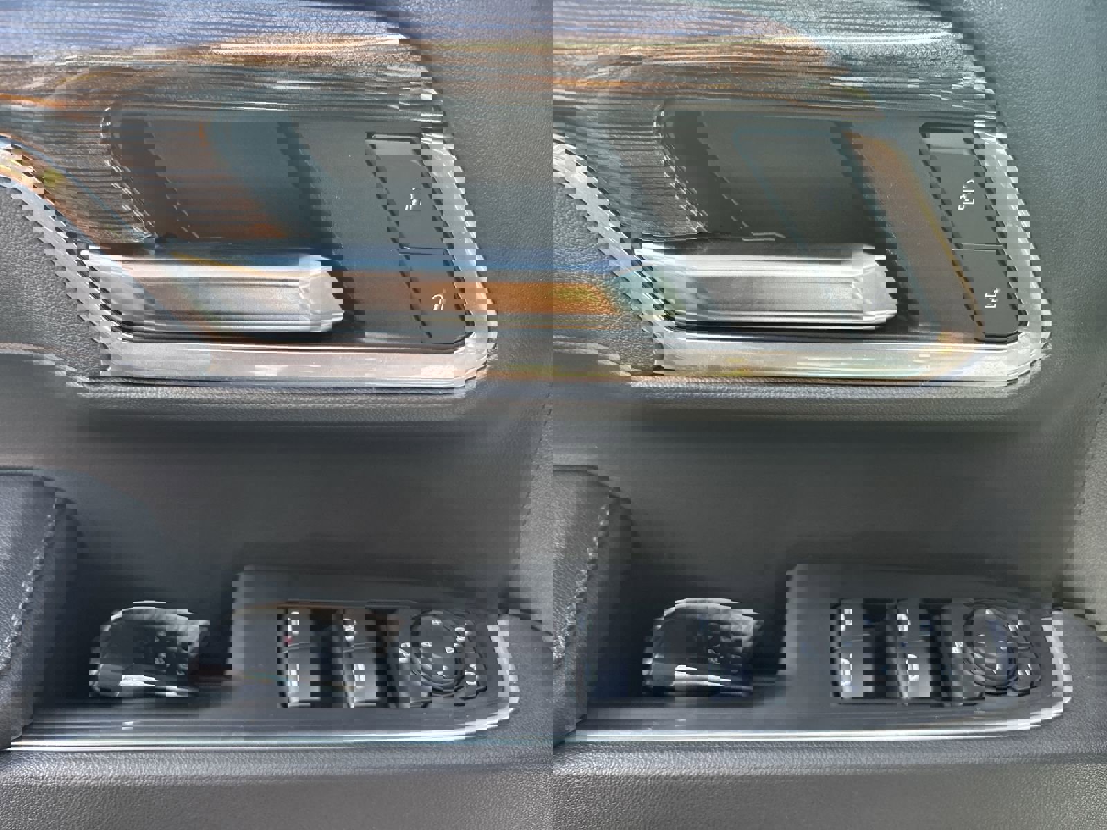 New 2025 Chevrolet Silverado 1500 RST image 13