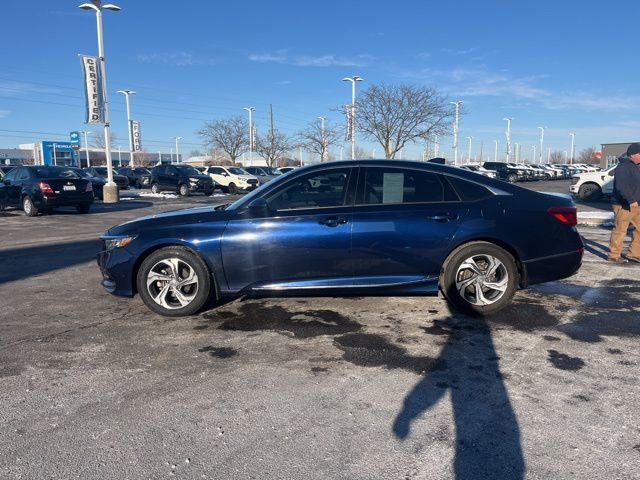 Used 2019 Honda Accord EX image 9