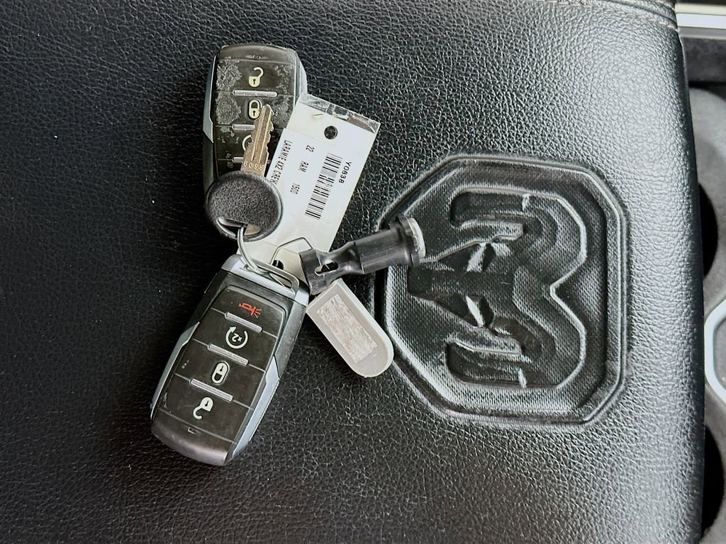 Used 2022 RAM 1500 Laramie RWD image 35