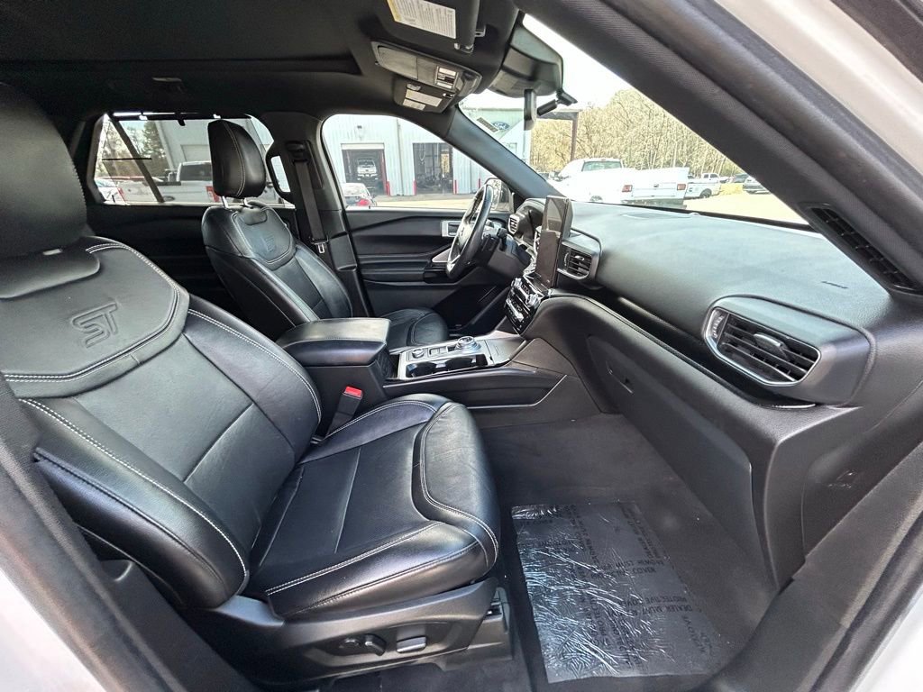 Used 2022 Ford Explorer ST w/ Equipment Group 401A image 26