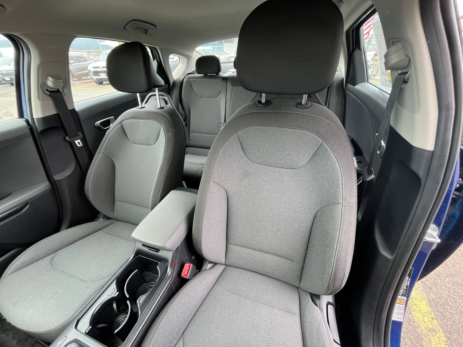 Used 2025 Kia K4 LXS image 35