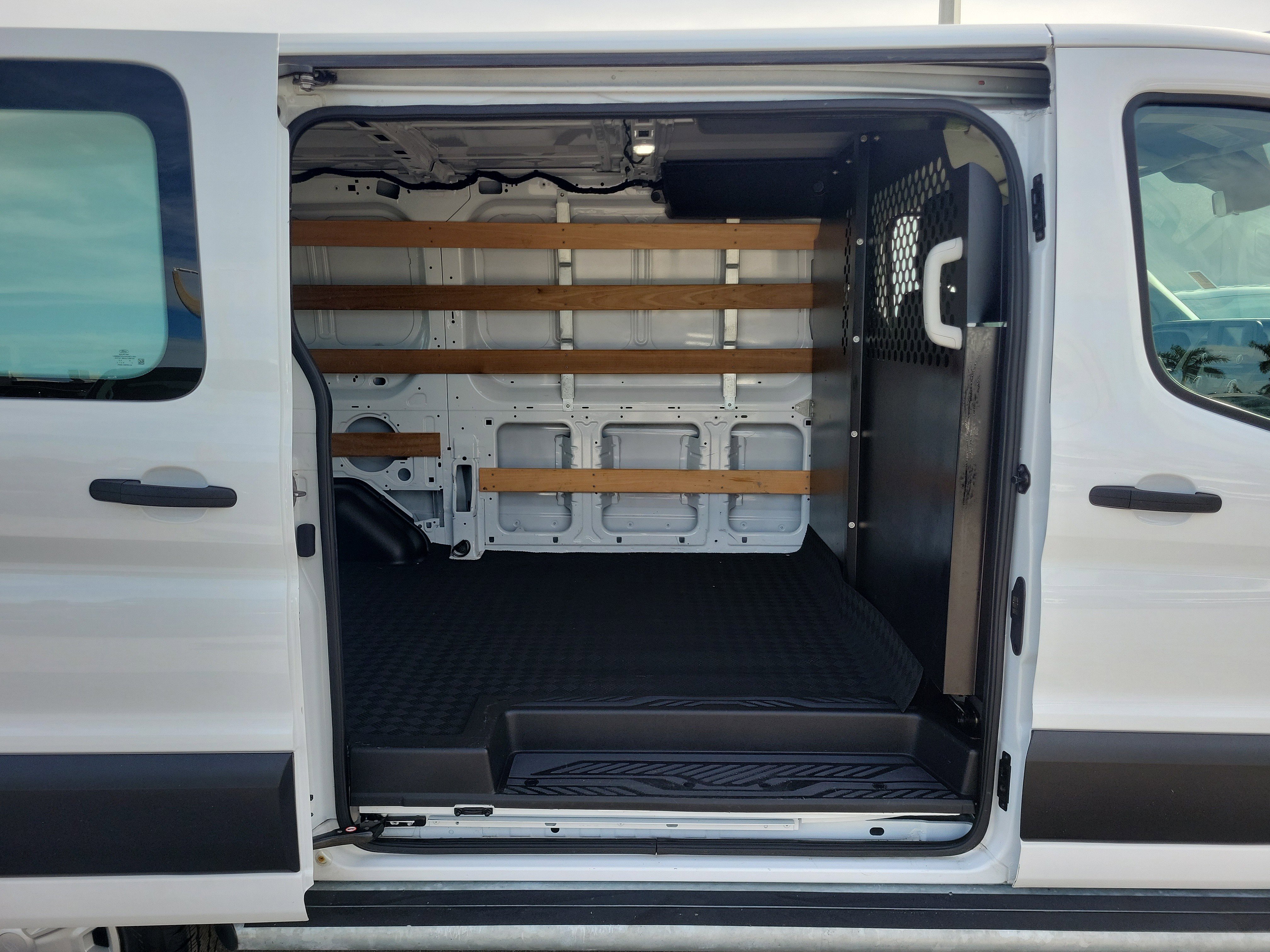 Used 2024 Ford Transit 250 Low Roof w/ Exterior Upgrade Package image 11