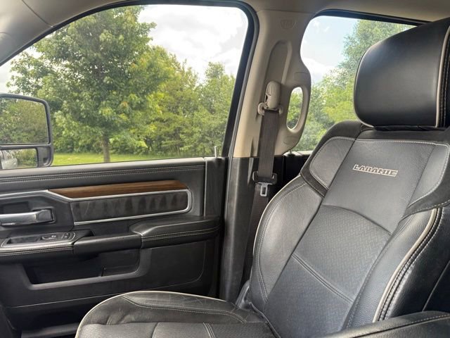 Used 2024 RAM 2500 Laramie AWD/4WD image 12