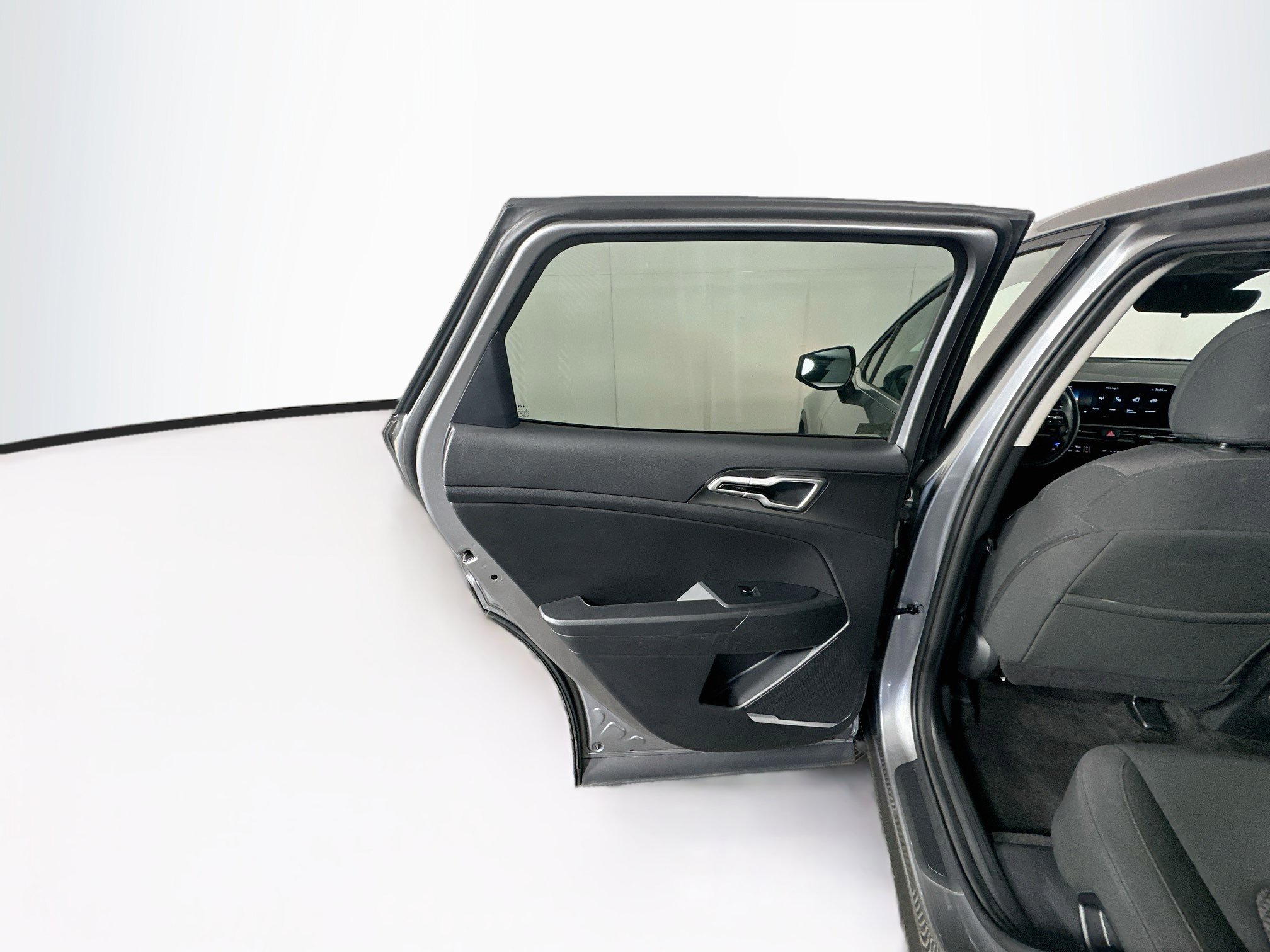 Used 2026 Kia Sportage LX FWD image 24