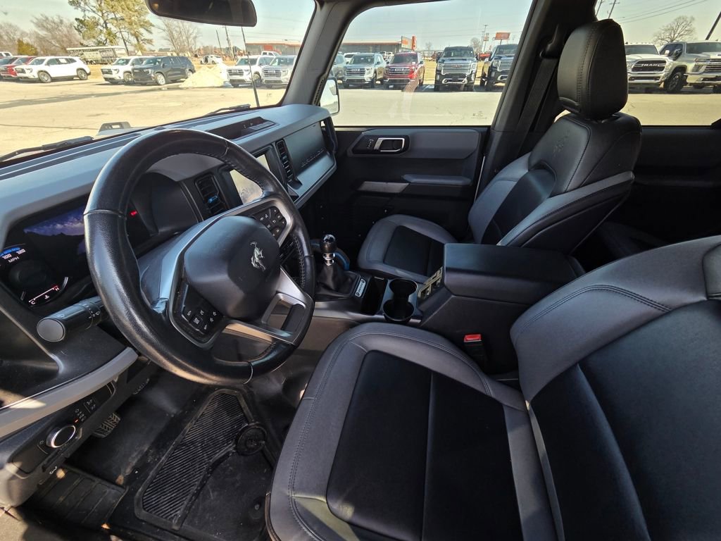Used 2022 Ford Bronco Black Diamond image 10
