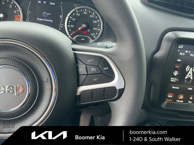 Used 2023 Jeep Renegade Latitude image 14