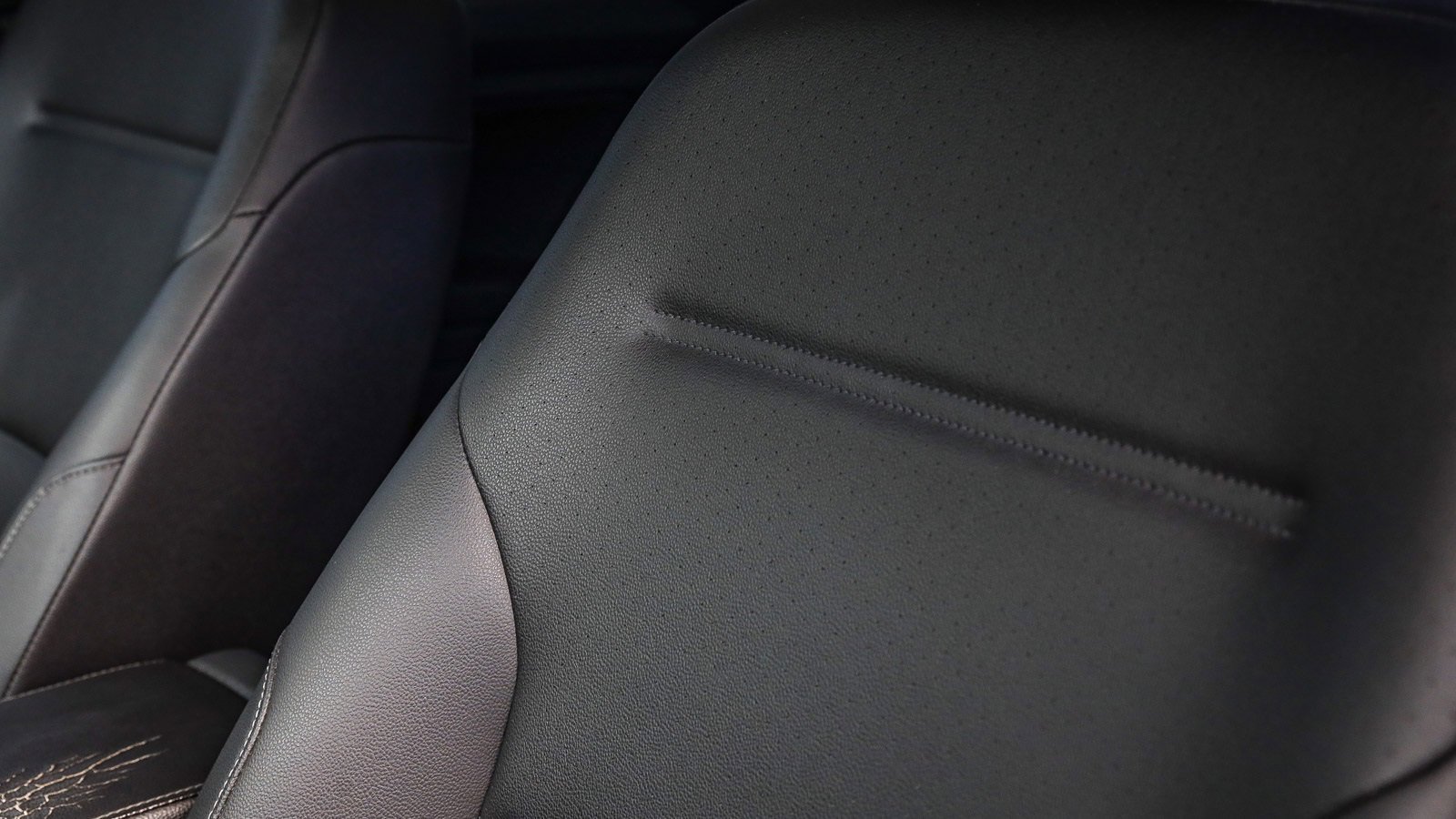 Used 2019 Volkswagen Golf SE image 21