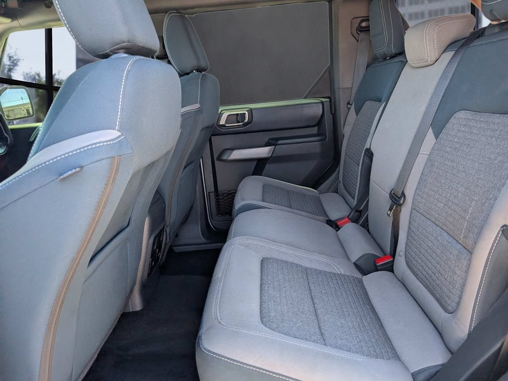 Used 2021 Ford Bronco Outer Banks AWD/4WD image 15