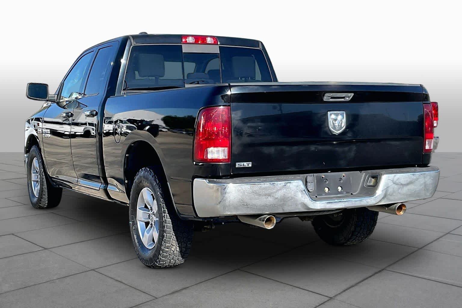Used 2014 RAM 1500 Classic SLT RWD image 12