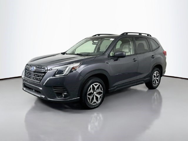 Used 2024 Subaru Forester Premium AWD/4WD image 4