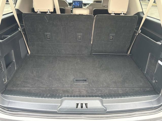 Used 2024 Ford Expedition Max Limited image 22