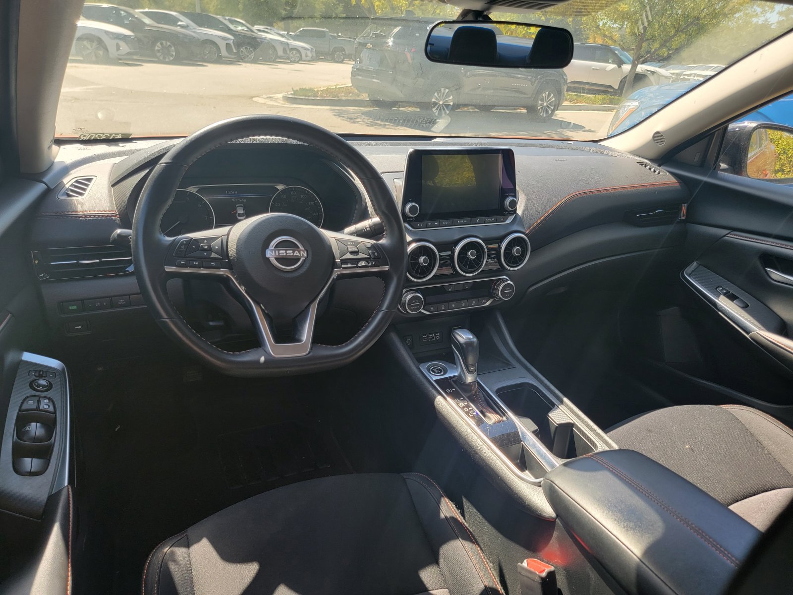 Used 2025 Nissan Sentra SR FWD image 3
