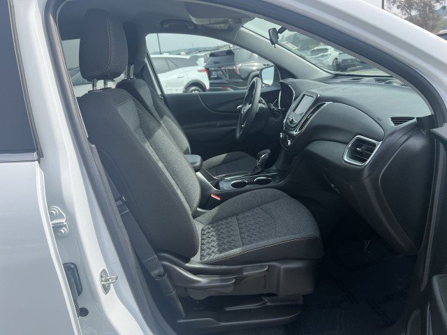 Used 2023 Chevrolet Equinox LT image 27