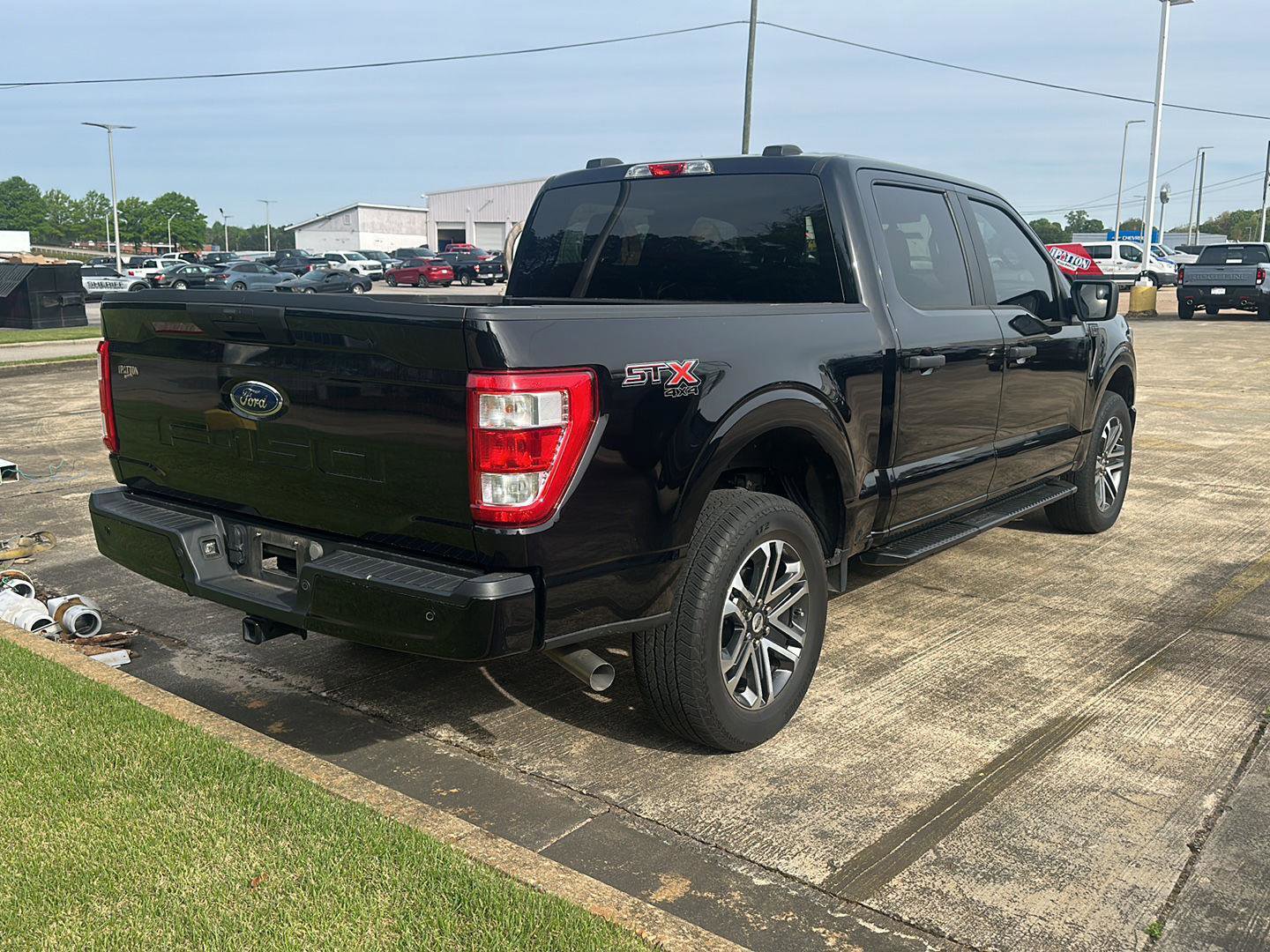 Used 2023 Ford F150 XL w/ STX Appearance Package image 2