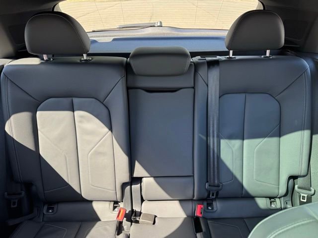 Certified 2025 Audi Q3 2.0T Premium w/ Convenience Package AWD/4WD image 19
