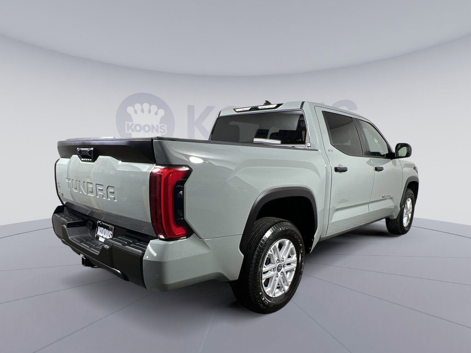 Used 2024 Toyota Tundra SR5 AWD/4WD image 11