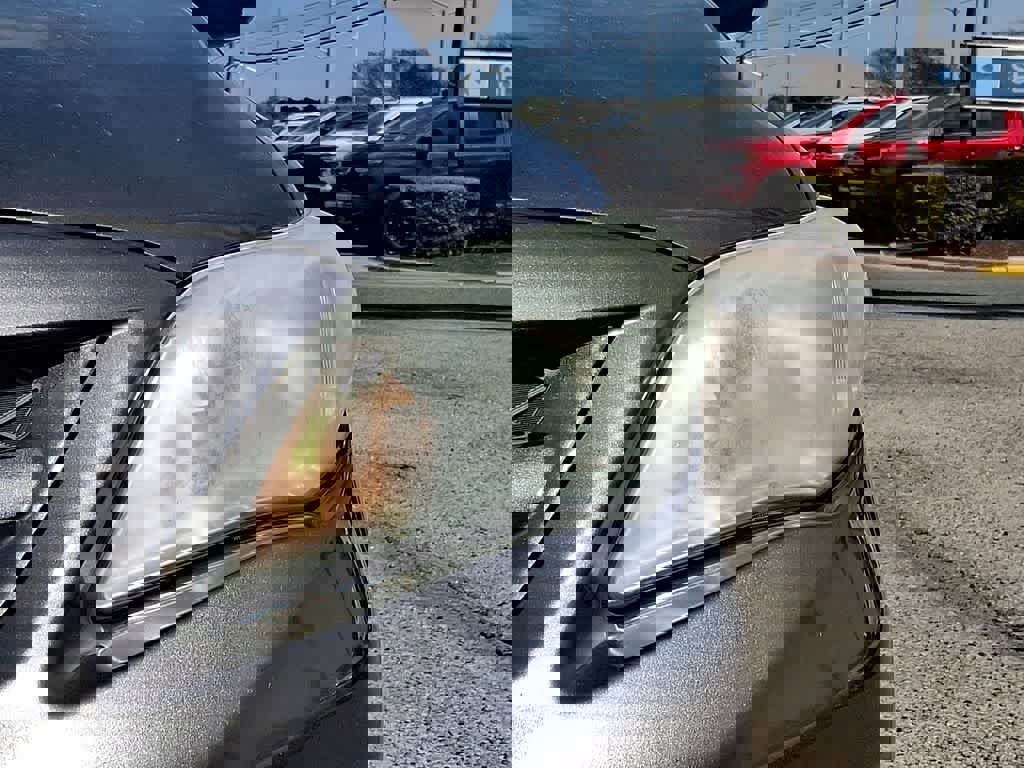 Used 2013 Toyota Corolla L image 9