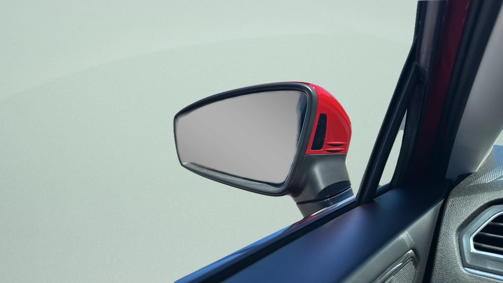 Certified 2022 Volkswagen Tiguan SE FWD image 9