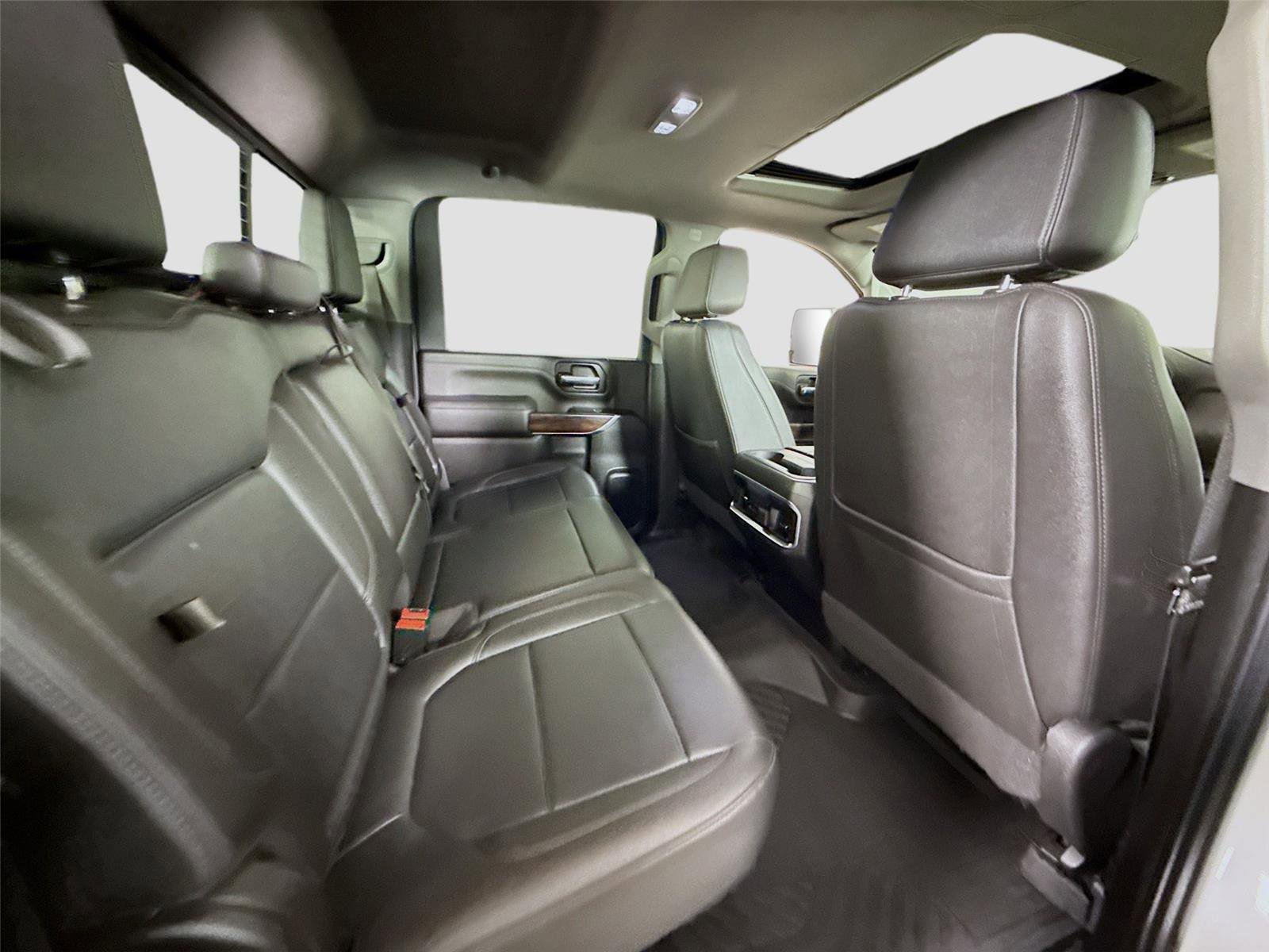 Used 2022 GMC Sierra 2500 SLT w/ SLT Convenience Package image 19