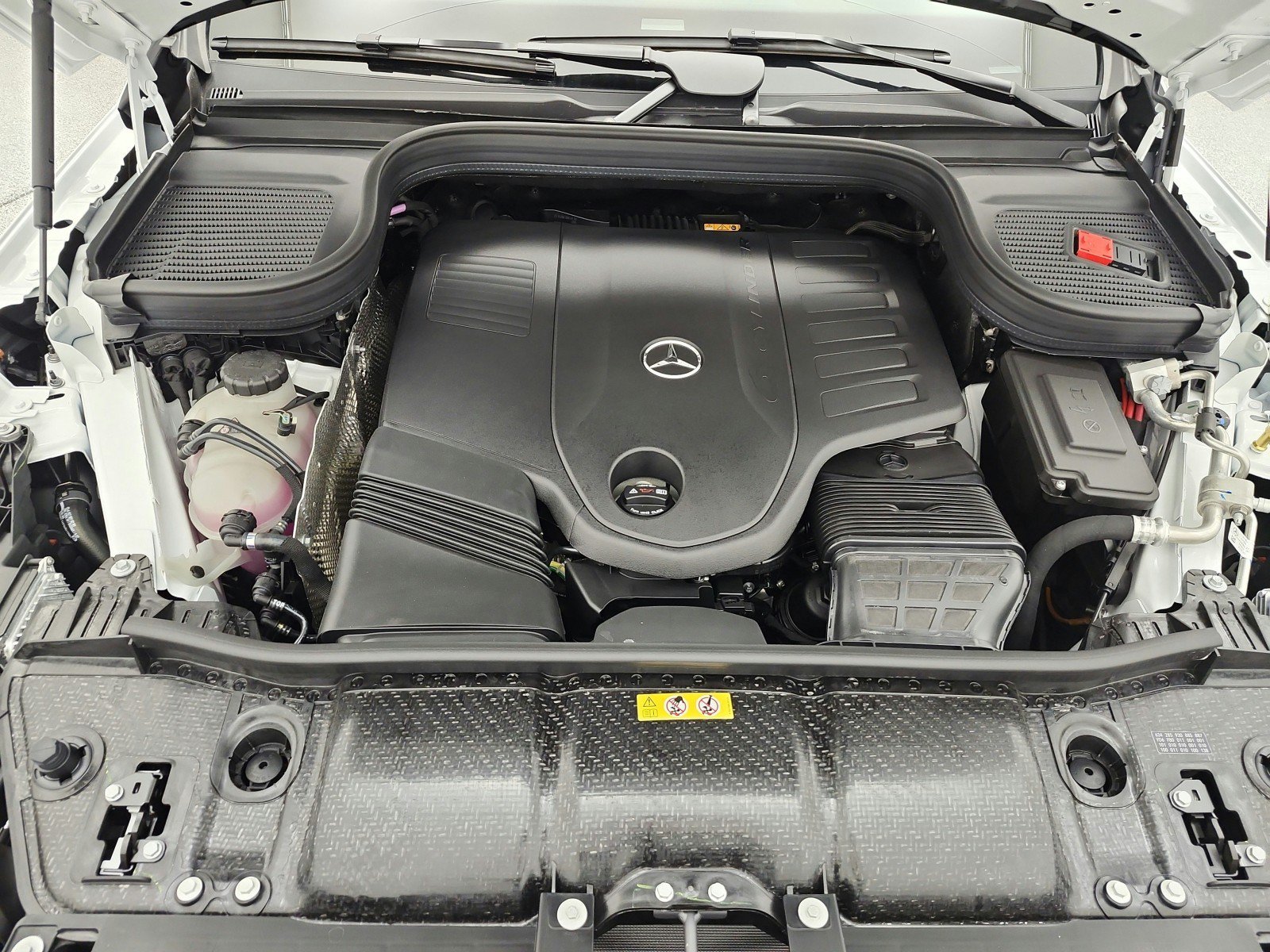 New 2027 Mercedes-Benz GLE 450 4MATIC Coupe image 12