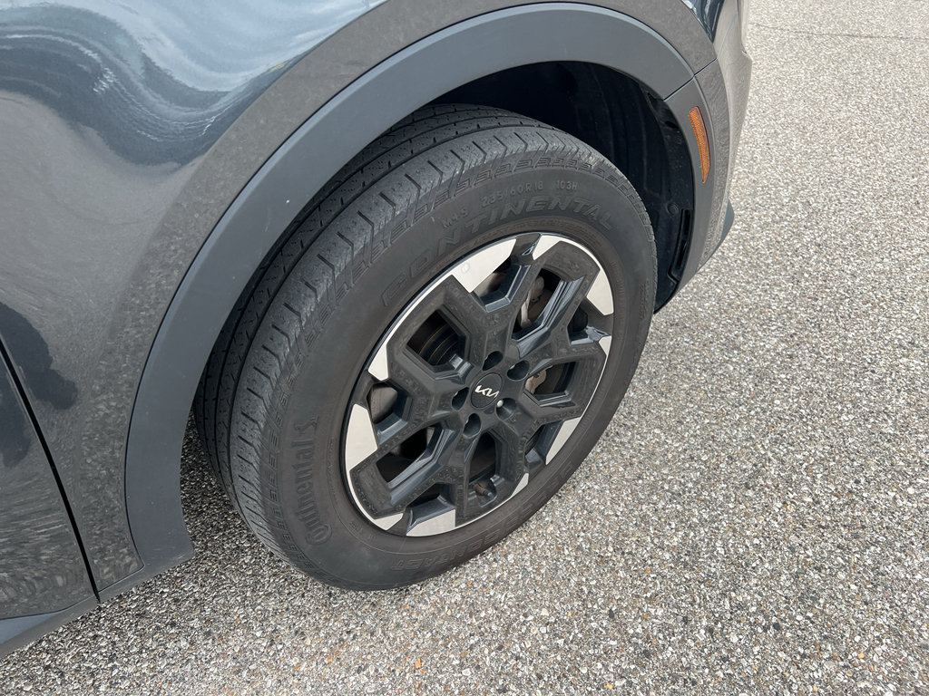 Used 2024 Kia Sorento S AWD/4WD image 10