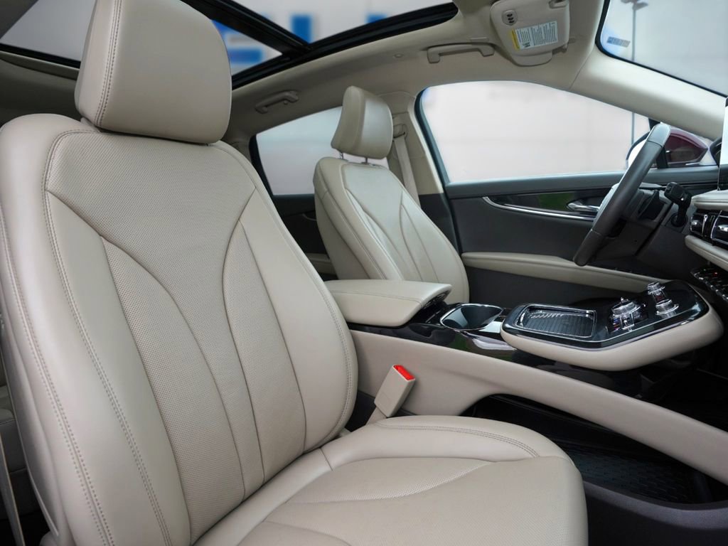 Used 2022 Lincoln Nautilus Reserve AWD/4WD image 24