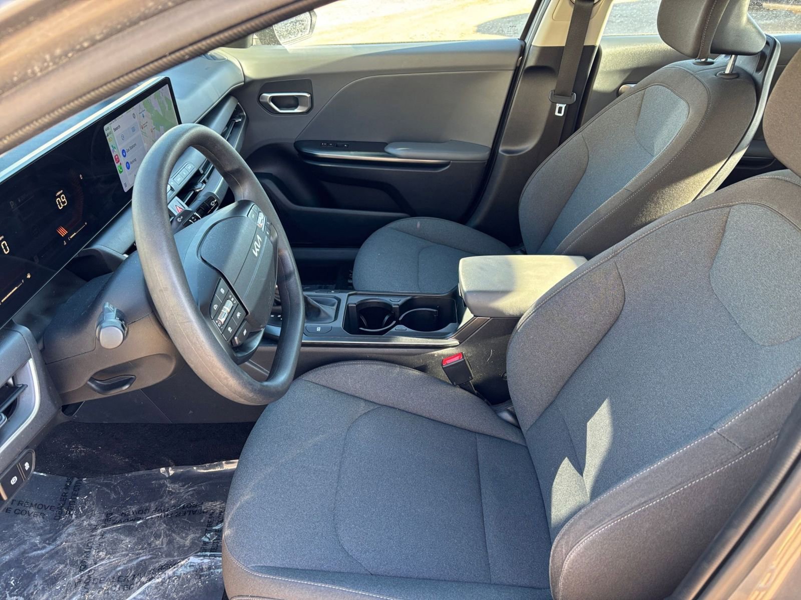 Used 2025 Kia K4 FWD image 27