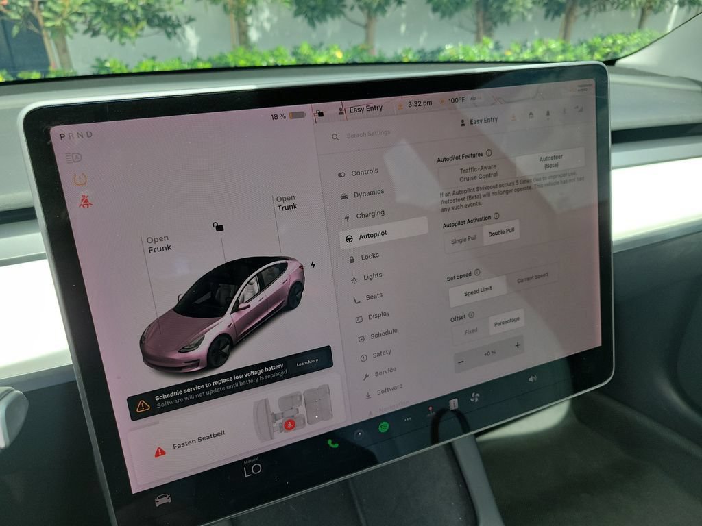 Used 2021 Tesla Model 3 Standard Range Plus RWD image 16