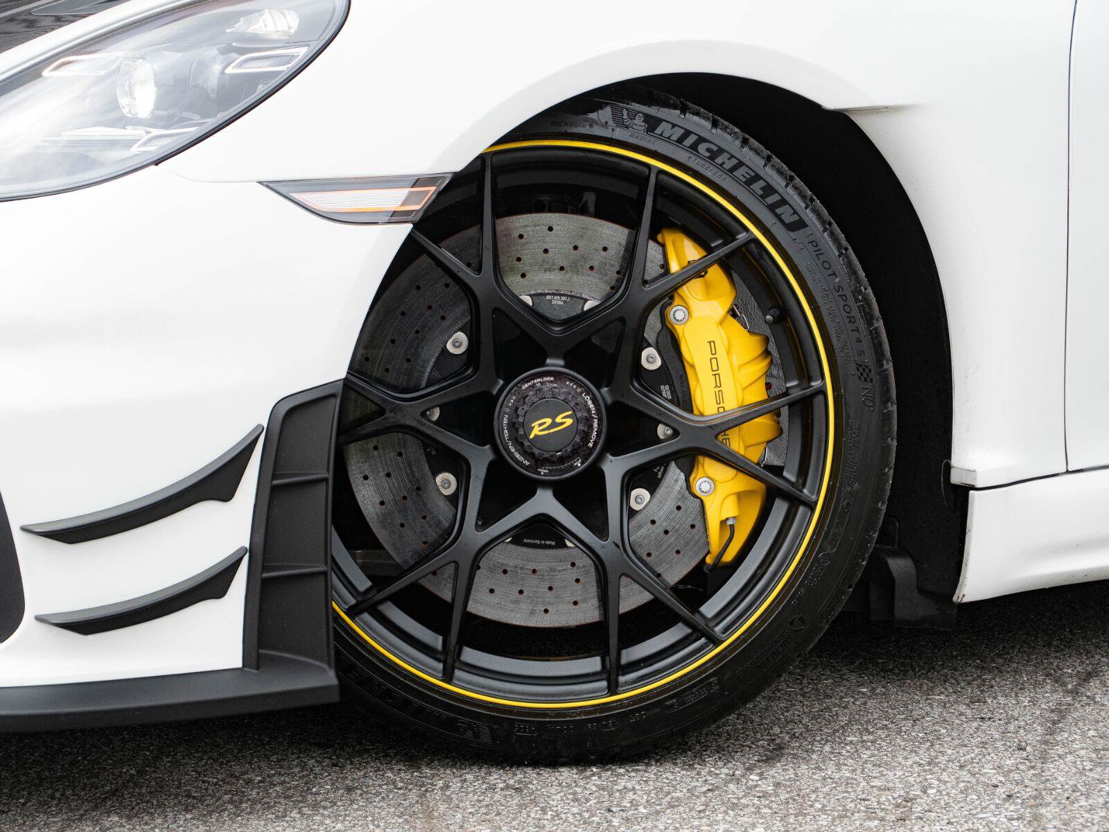 Certified 2025 Porsche 718 Cayman GT4 RS RWD image 29