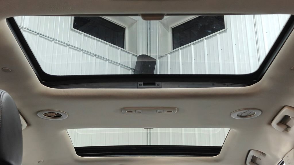 Used 2021 GMC Acadia Denali w/ Denali Ultimate Package image 12