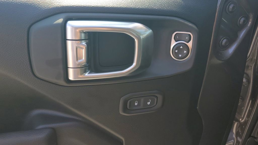 New 2025 Jeep Wrangler Sport S image 20