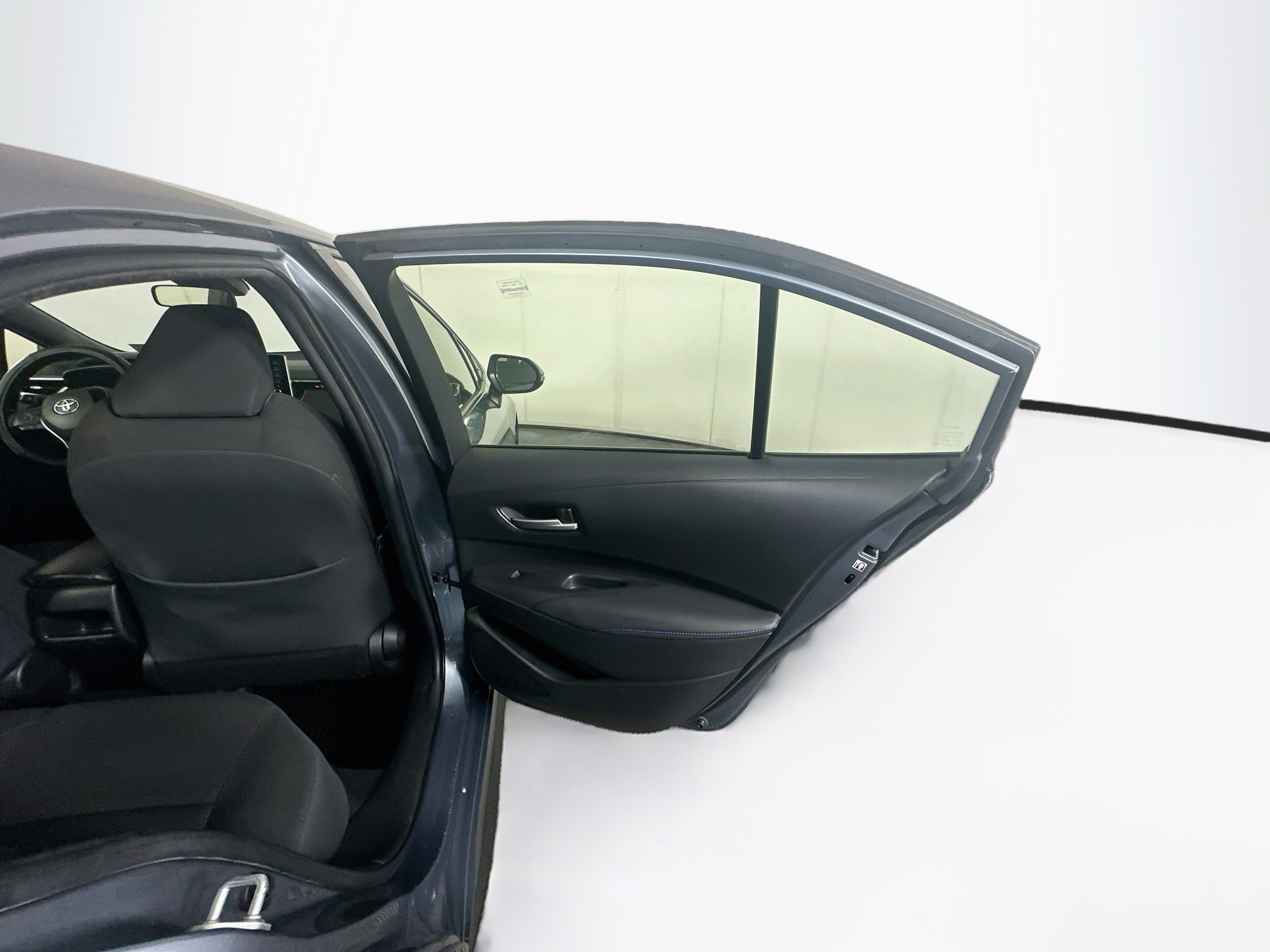 Used 2021 Toyota Corolla SE FWD image 27